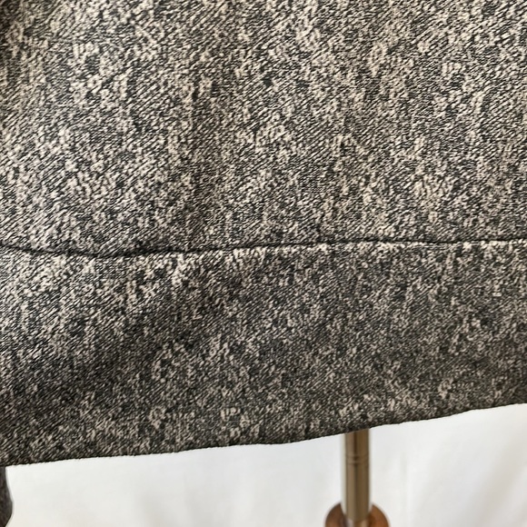 Mondetta Quality Brown Cropped Mock Turtleneck Sweatshirt w/Thumb Holes - XL - Picture 9 of 14